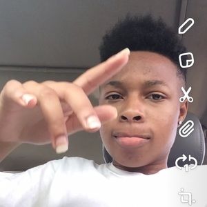 Meet your Posher, Quinesha